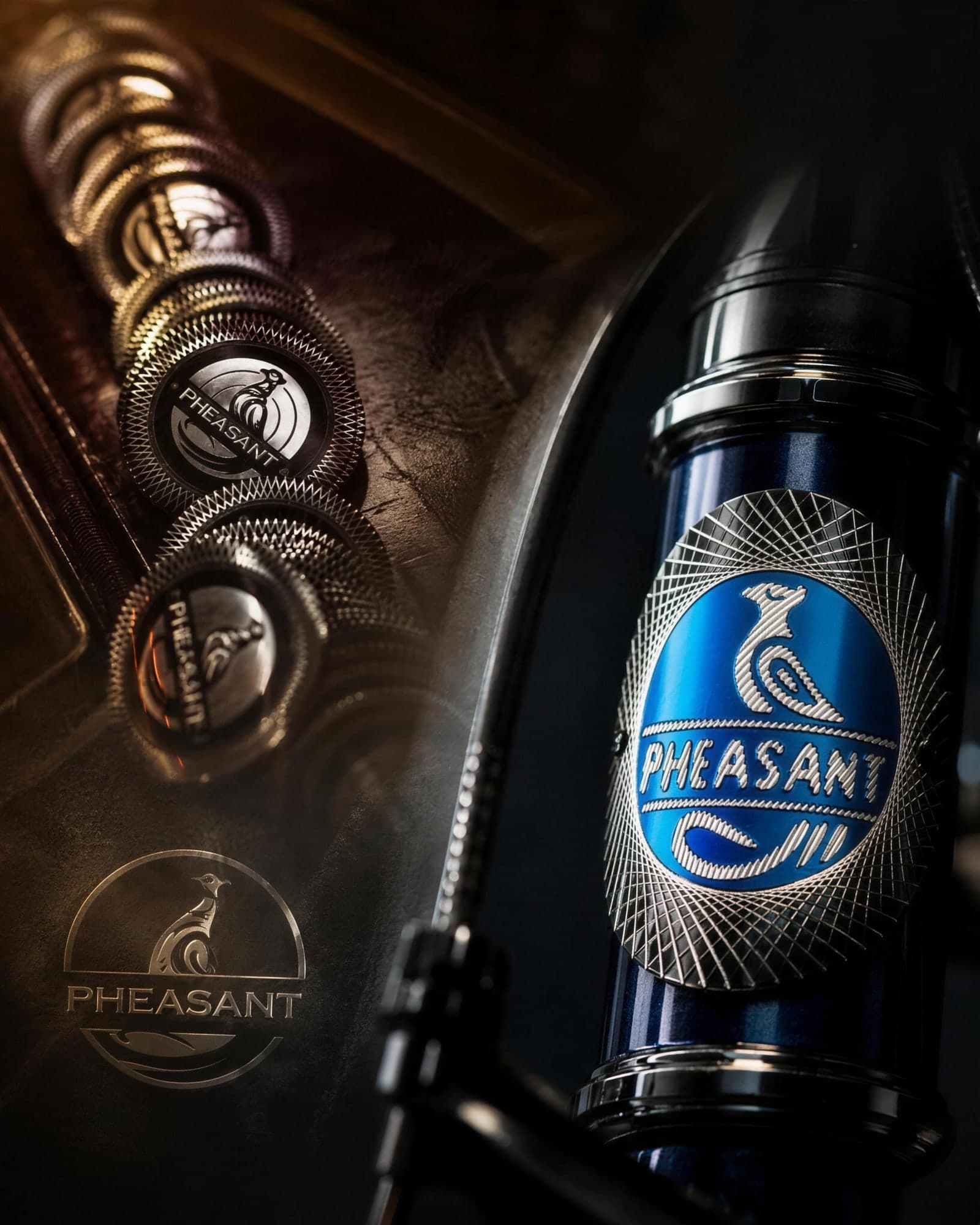 ตราโลหะประจำเฟรม Pheasant